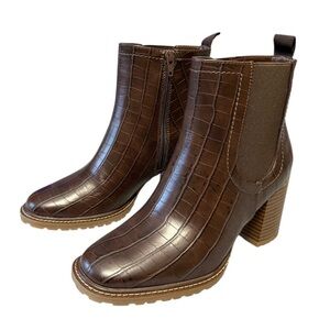 White Mountain Dark Brown Ankle Boots